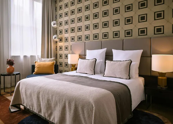 The Posthouse Berlin Potsdamer Platz- Leonardo Limited Edition